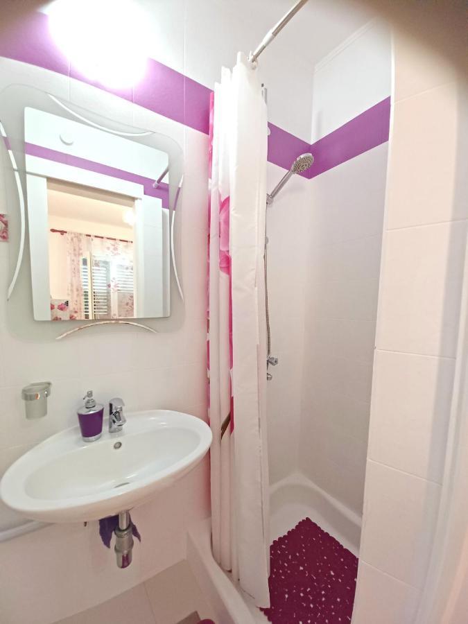 Apartment Silvia Makarska Eksteriør billede