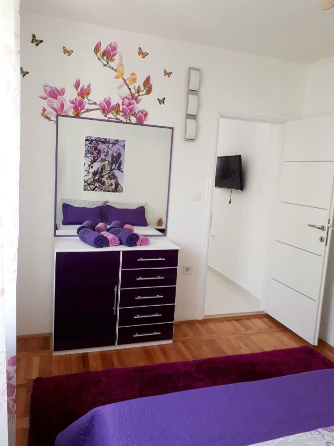 Apartment Silvia Makarska Eksteriør billede